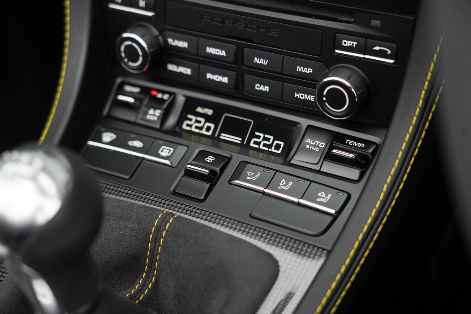 Used Porsche 718 Spyder 2019 for sale - 77215850: Photo 34