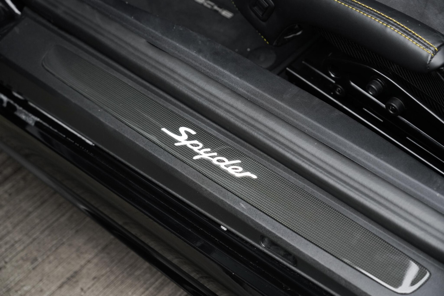 Used Porsche 718 Spyder 2019 for sale - 77215850: Photo 43