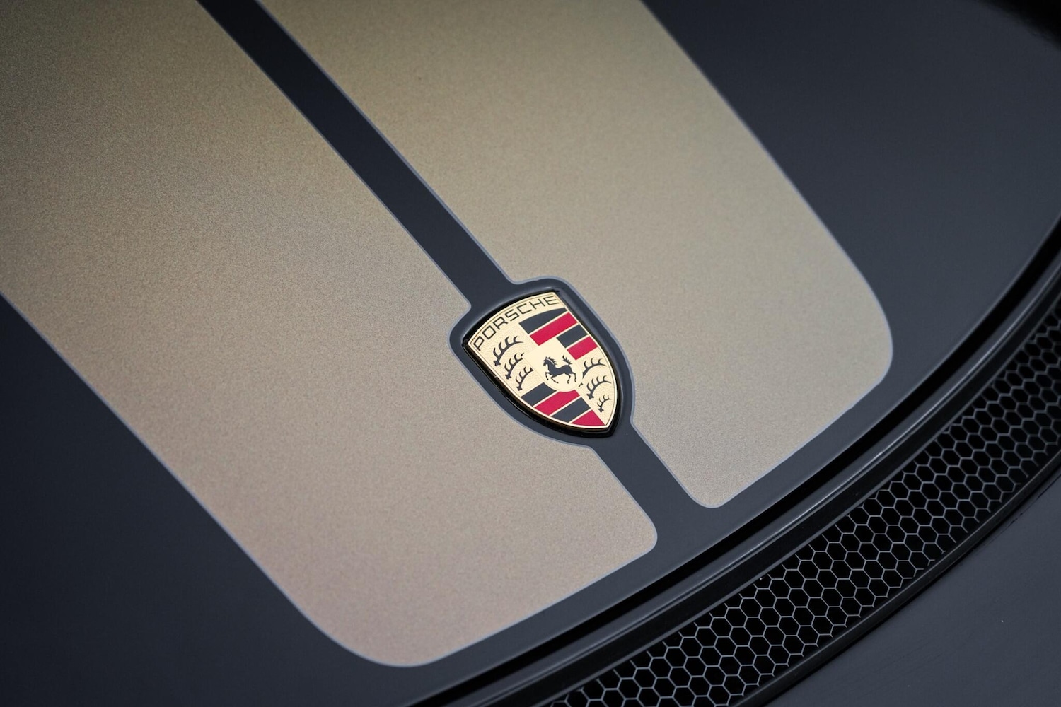 Used Porsche 718 Spyder 2019 for sale - 77215850: Photo 45