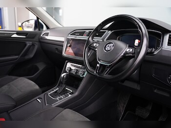 Used Volkswagen Tiguan 2019 for sale - 76658304: Photo