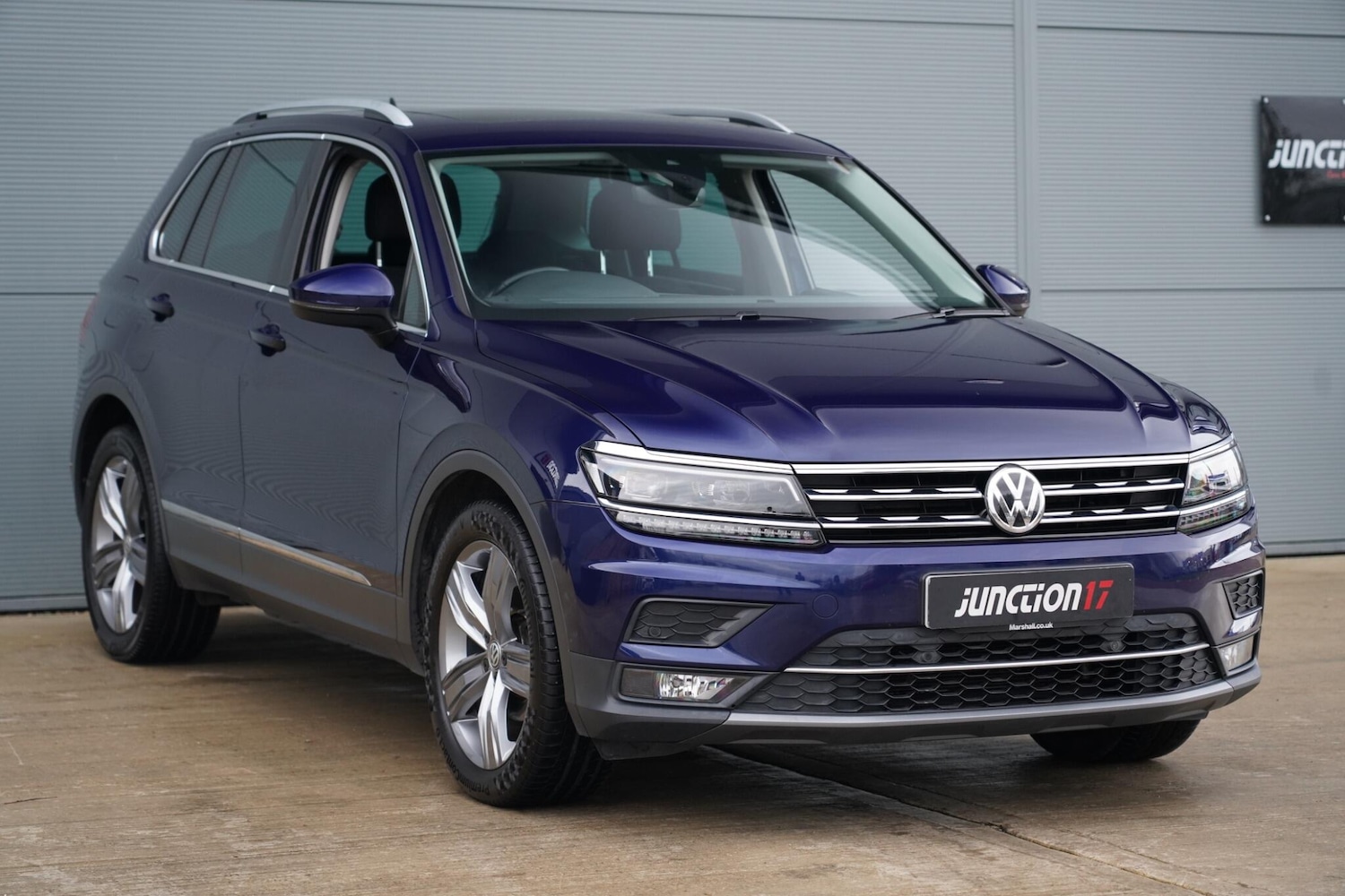 Used Volkswagen Tiguan 2019 for sale - 76658304: Photo 3