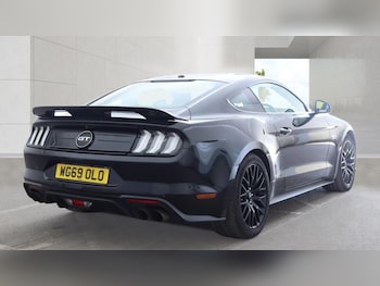 Used Ford Mustang 2019 for sale - 78116130: Photo