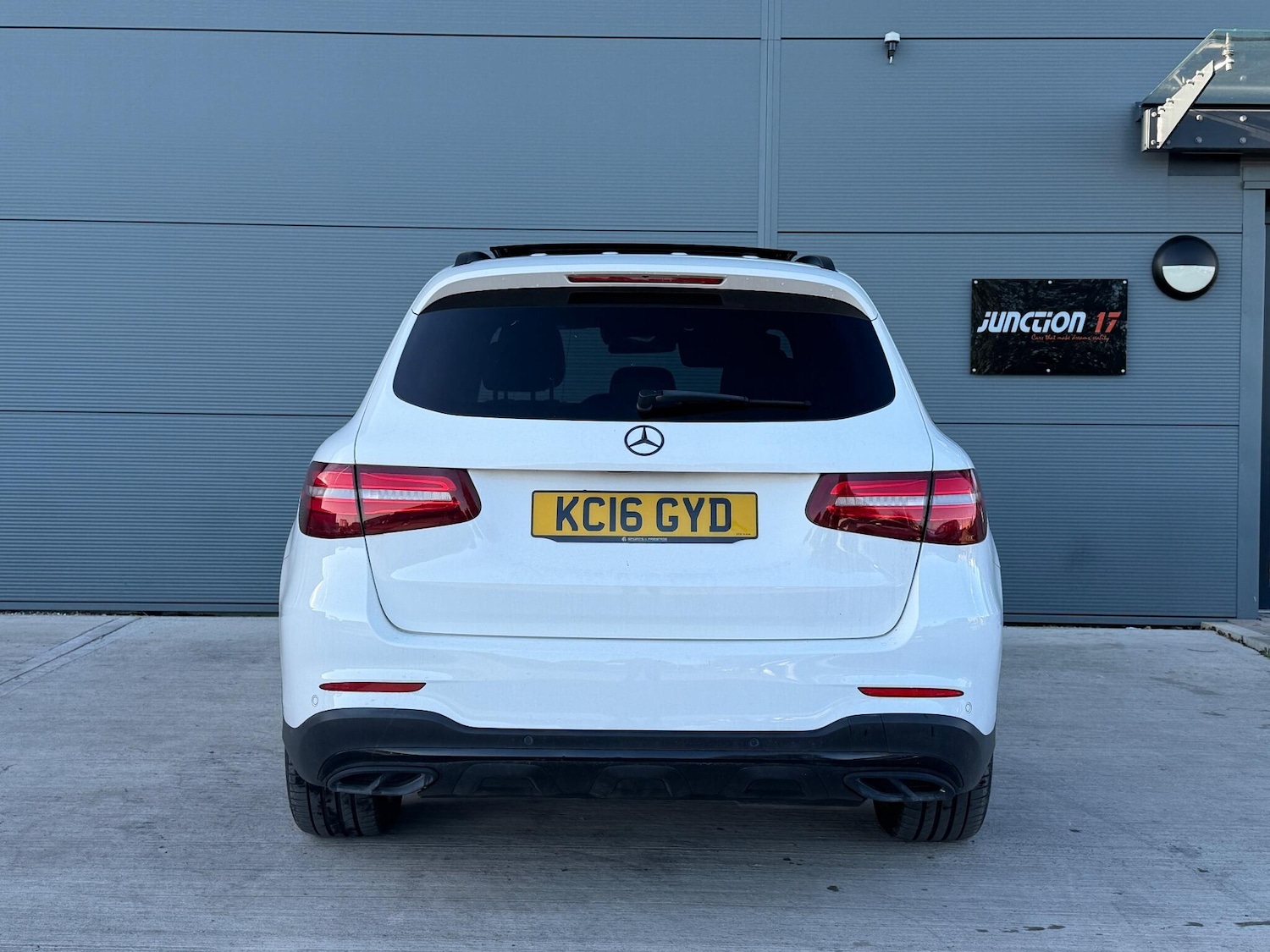 Used Mercedes-Benz GLC 2016 for sale - 76666778: Photo 11