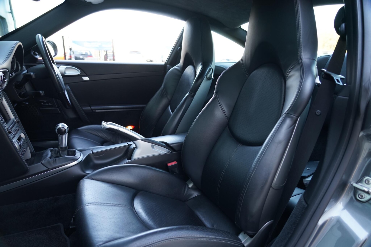 Used Porsche 911 for sale - 76659282: Photo 13