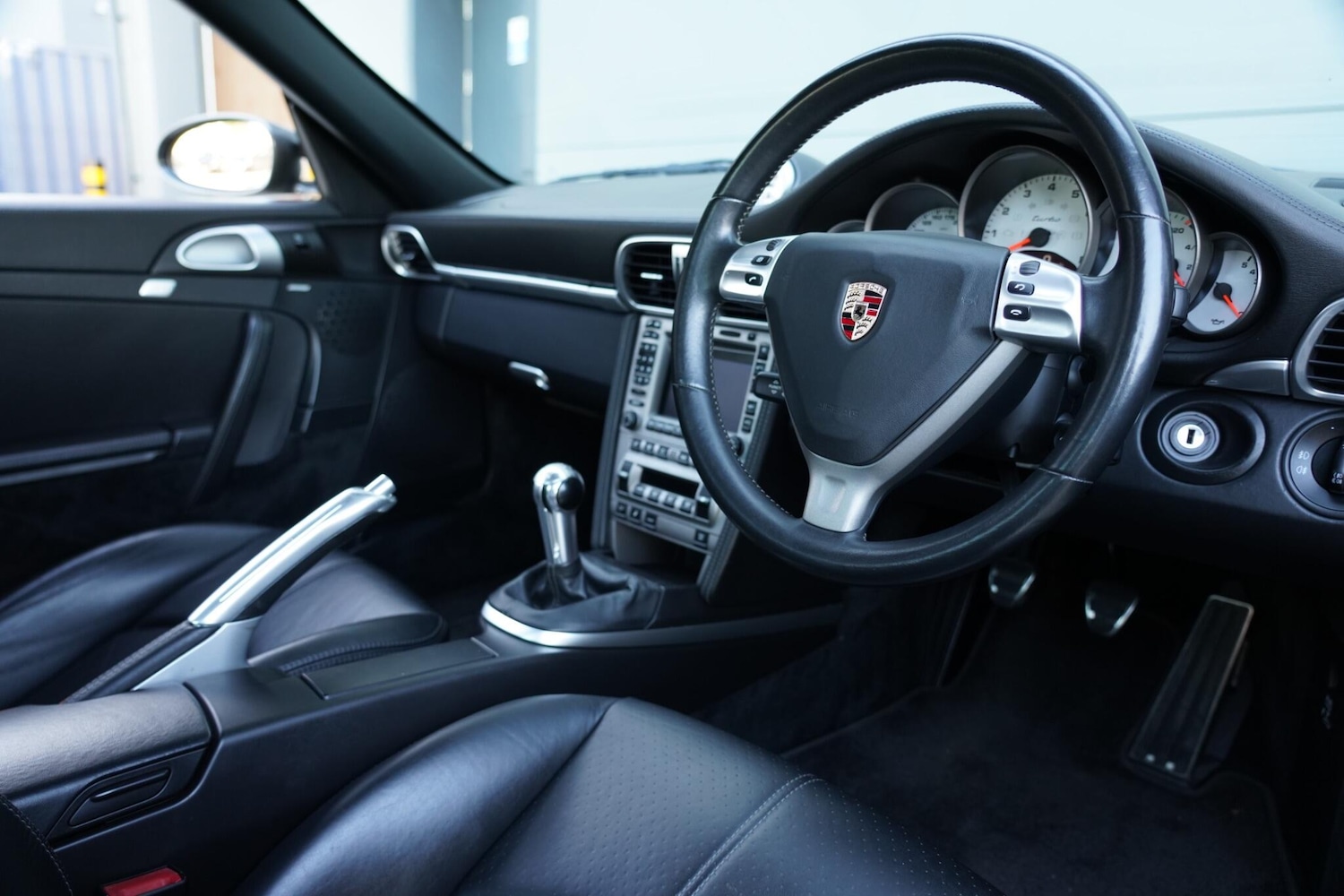 Used Porsche 911 for sale - 76659282: Photo 2