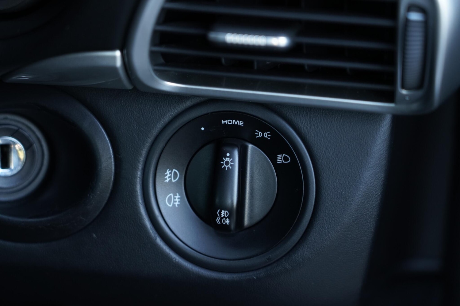 Used Porsche 911 for sale - 76659282: Photo 27