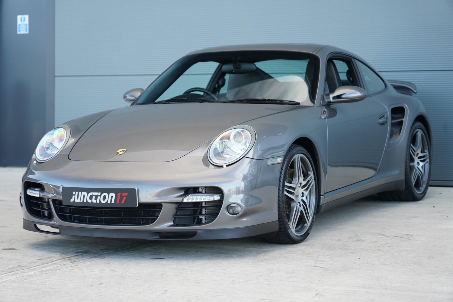 Used Porsche 911 for sale - 76659282: Photo 5