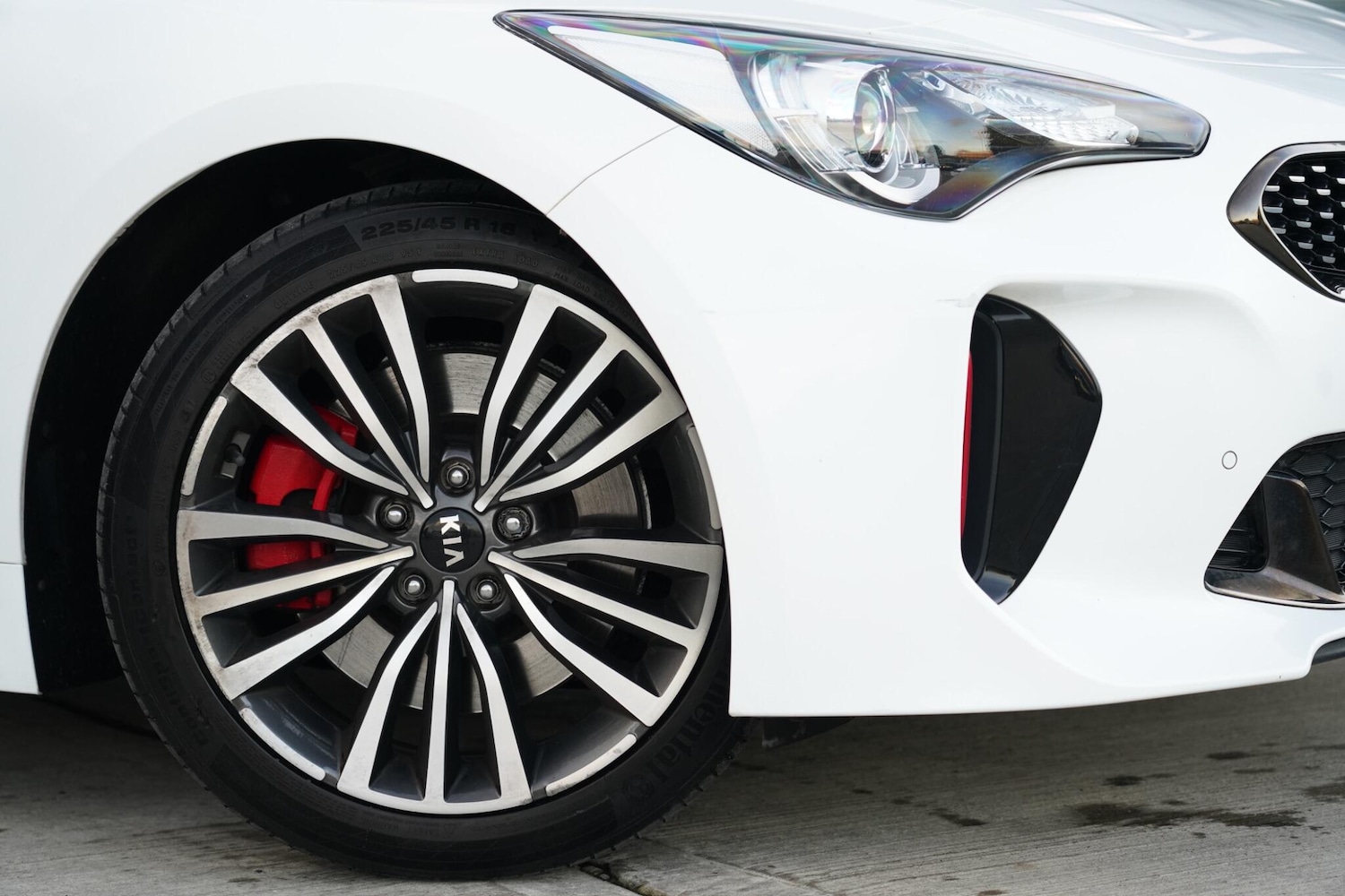 Used Kia Stinger 2018 for sale - 76658165: Photo 19