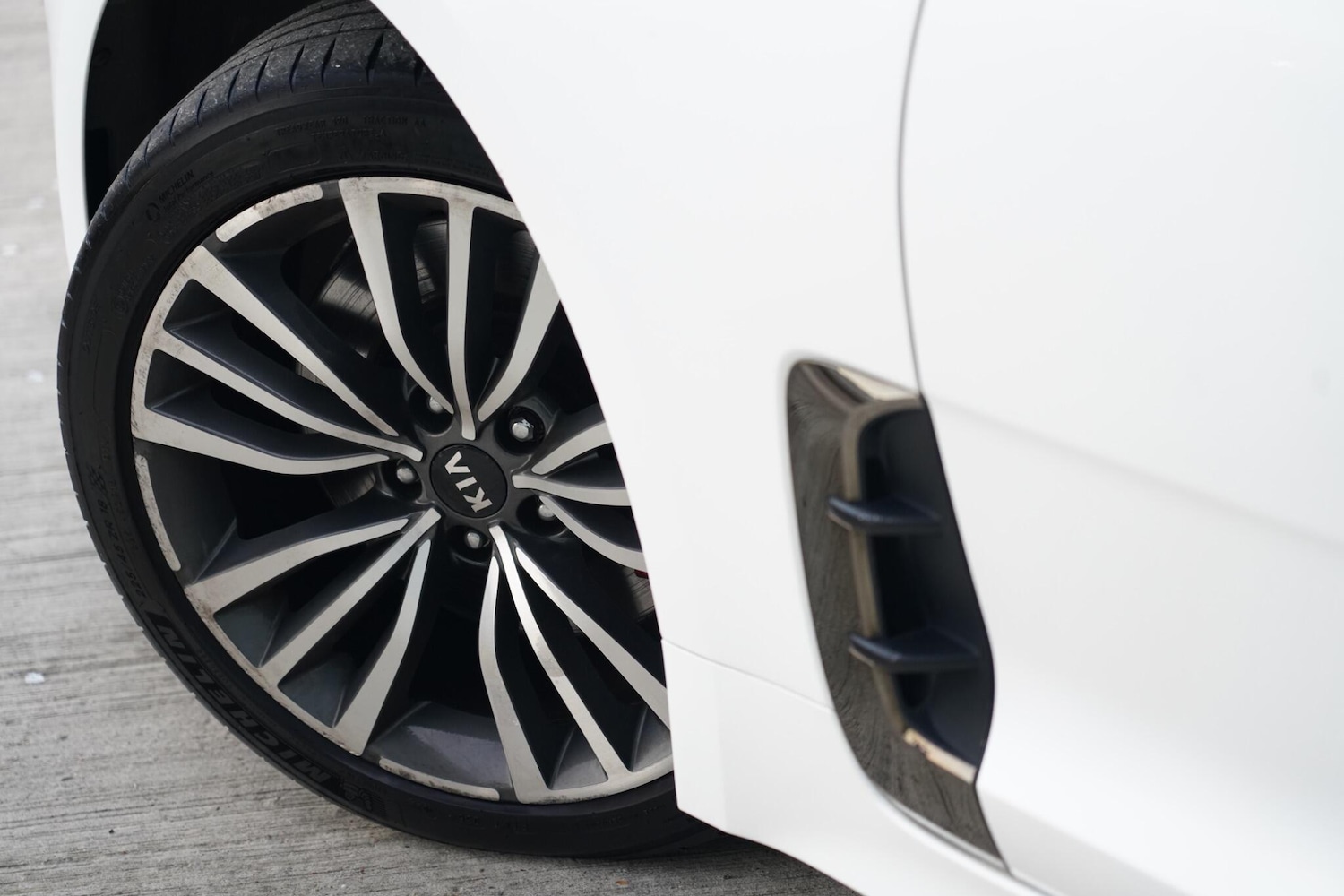 Used Kia Stinger 2018 for sale - 76658165: Photo 20