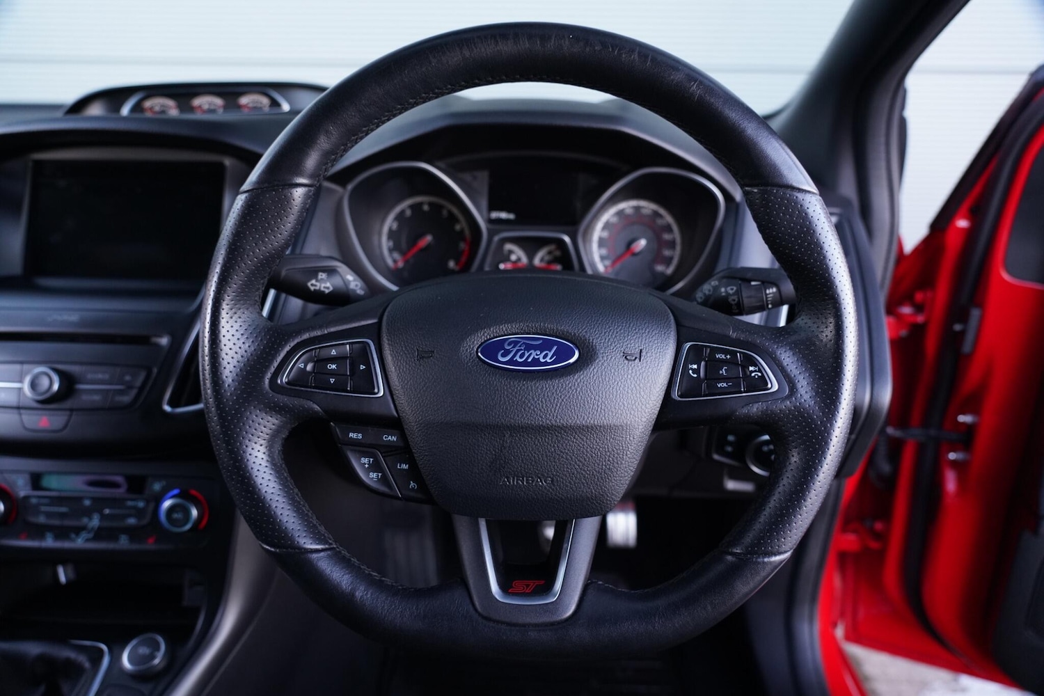 Used Ford Focus 2018 for sale - 76801641: Photo 11