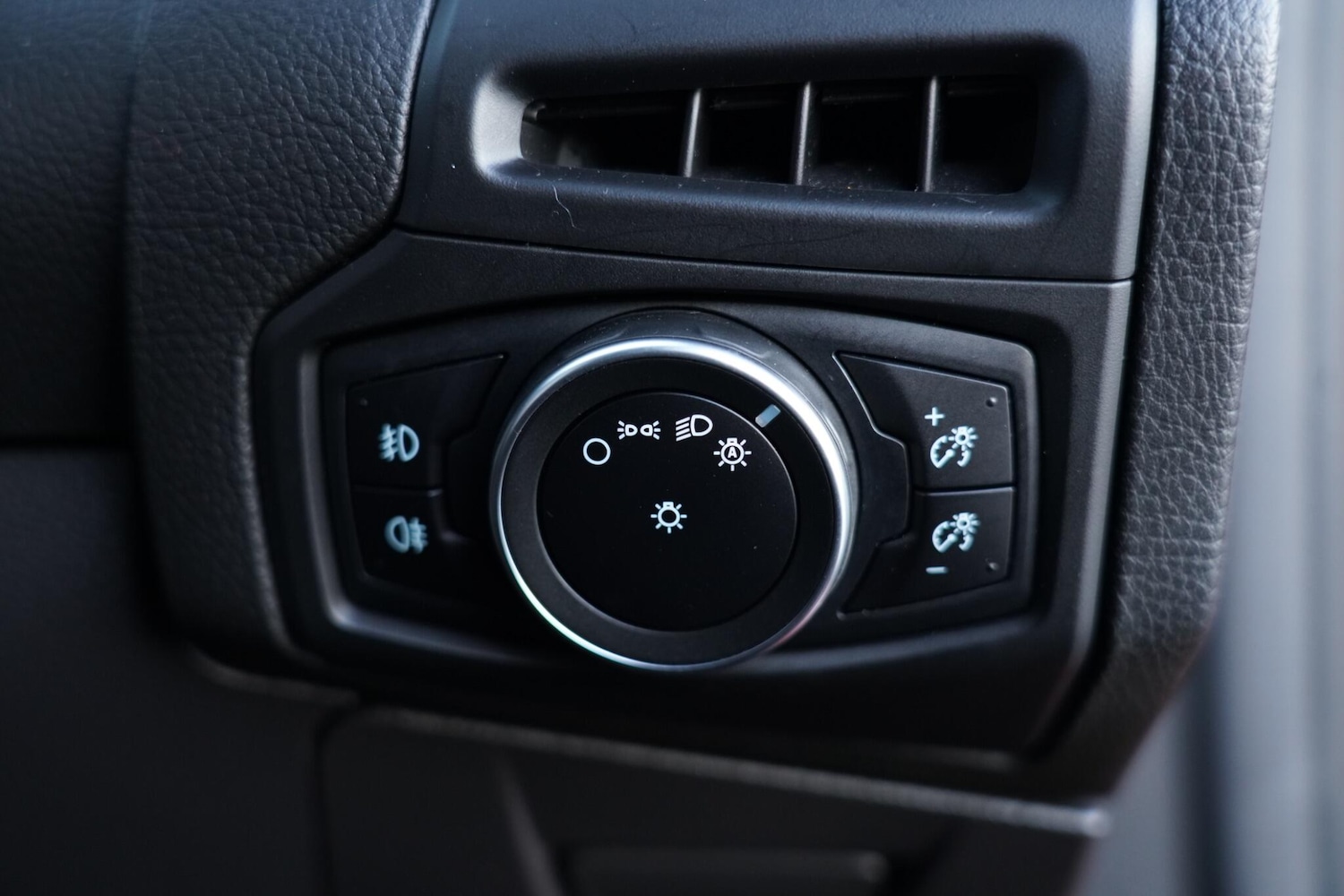 Used Ford Focus 2018 for sale - 76801641: Photo 29