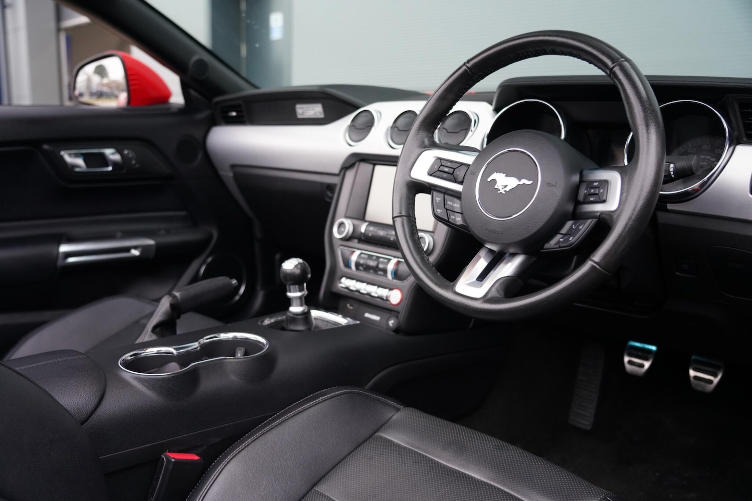 Used Ford Mustang 2016 for sale - 77332016: Photo 2