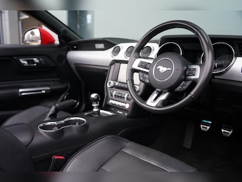 Used Ford Mustang 2016 for sale - 77332016: Photo