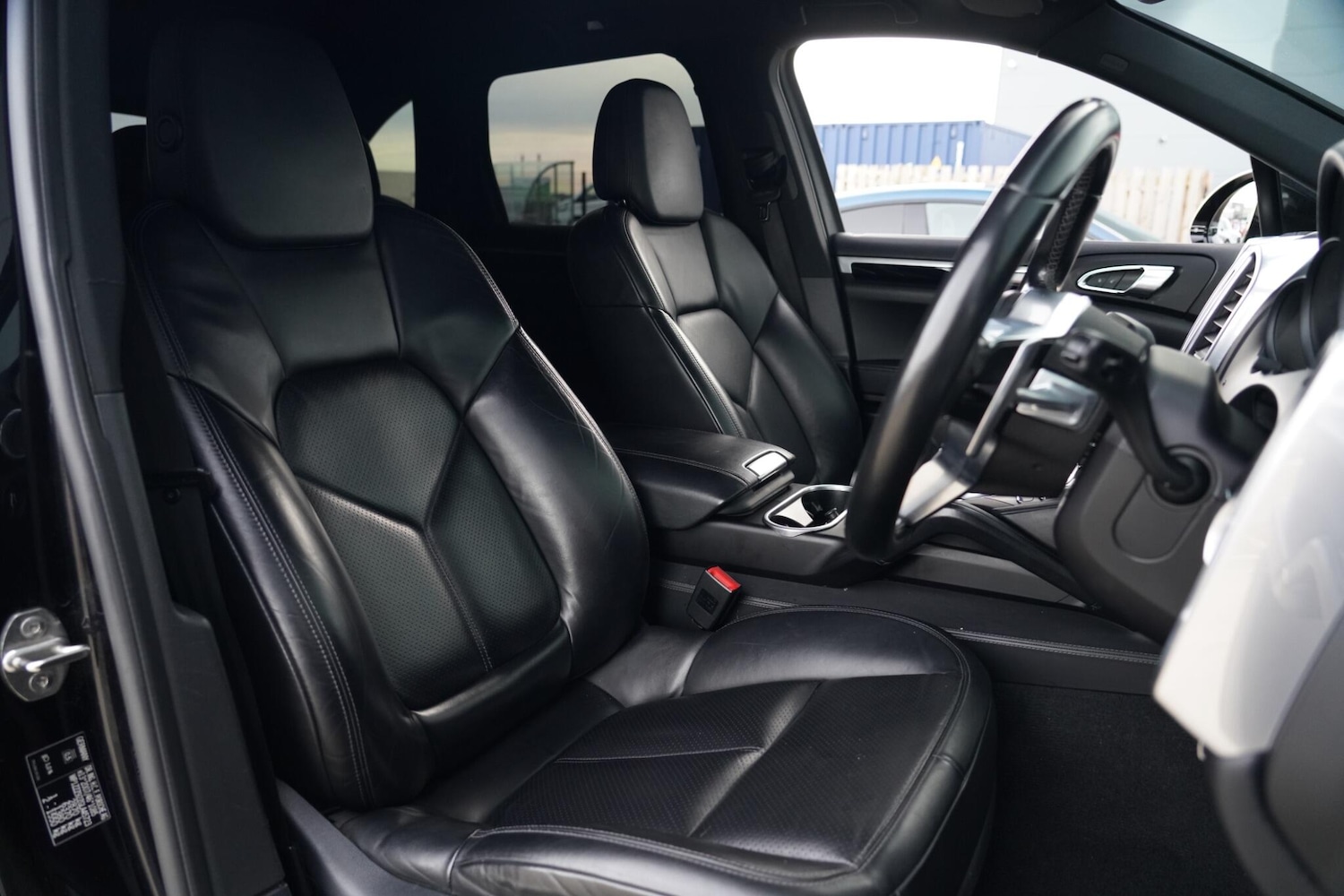 Used Porsche Cayenne 2016 for sale - 77144370: Photo 11