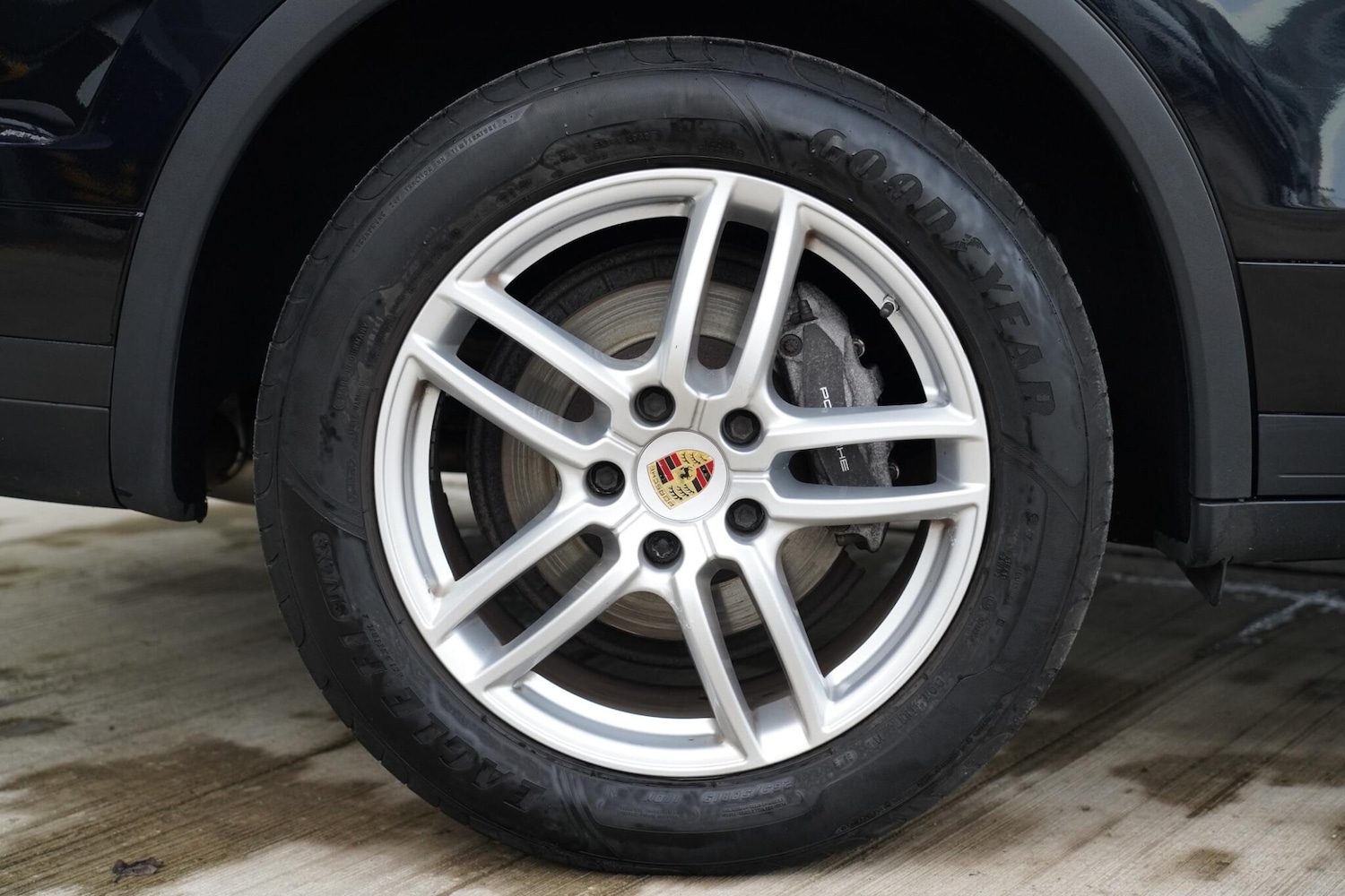 Used Porsche Cayenne 2016 for sale - 77144370: Photo 17