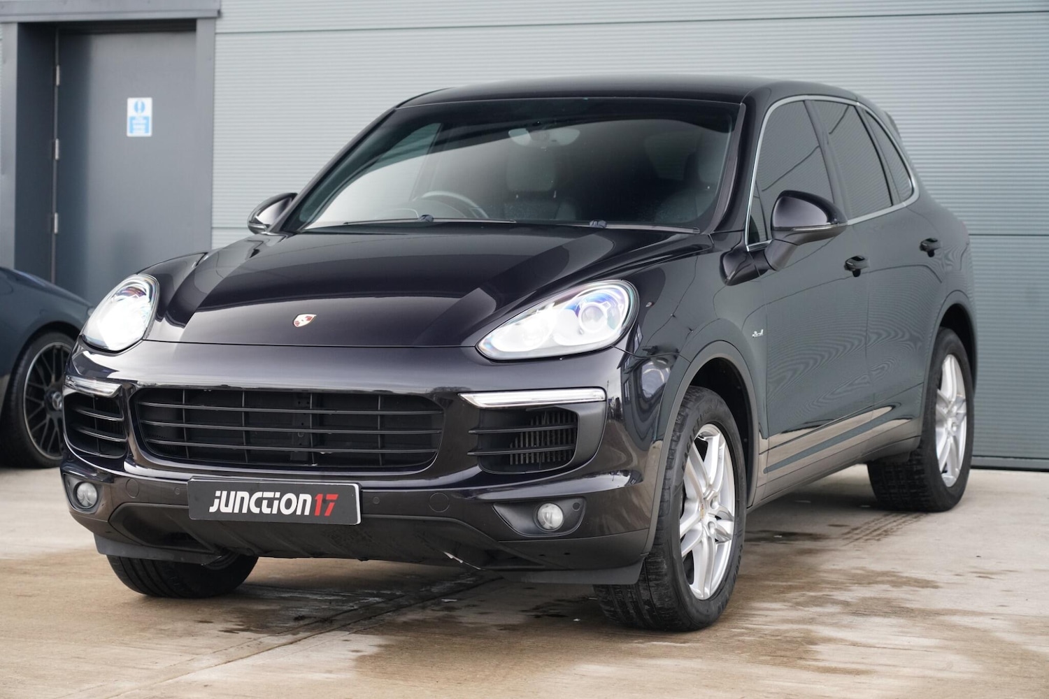 Used Porsche Cayenne 2016 for sale - 77144370: Photo 6