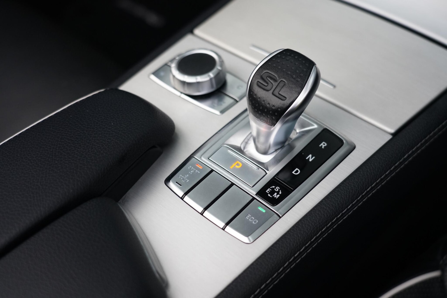 Used Mercedes-Benz SL 2012 for sale - 76850479: Photo 27