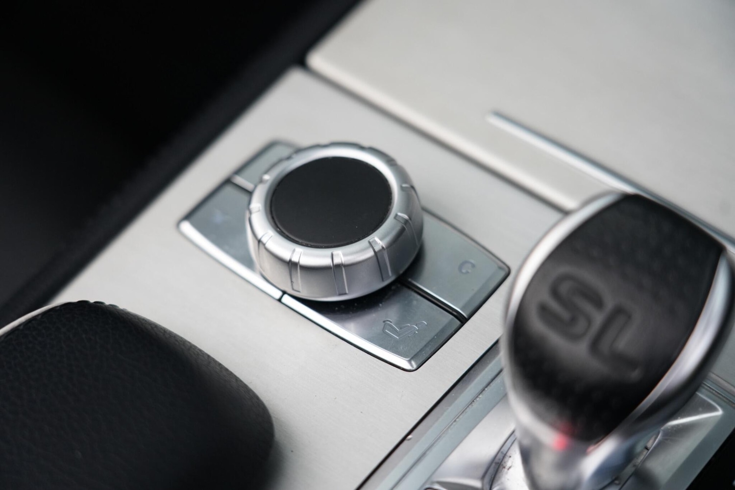 Used Mercedes-Benz SL 2012 for sale - 76850479: Photo 31