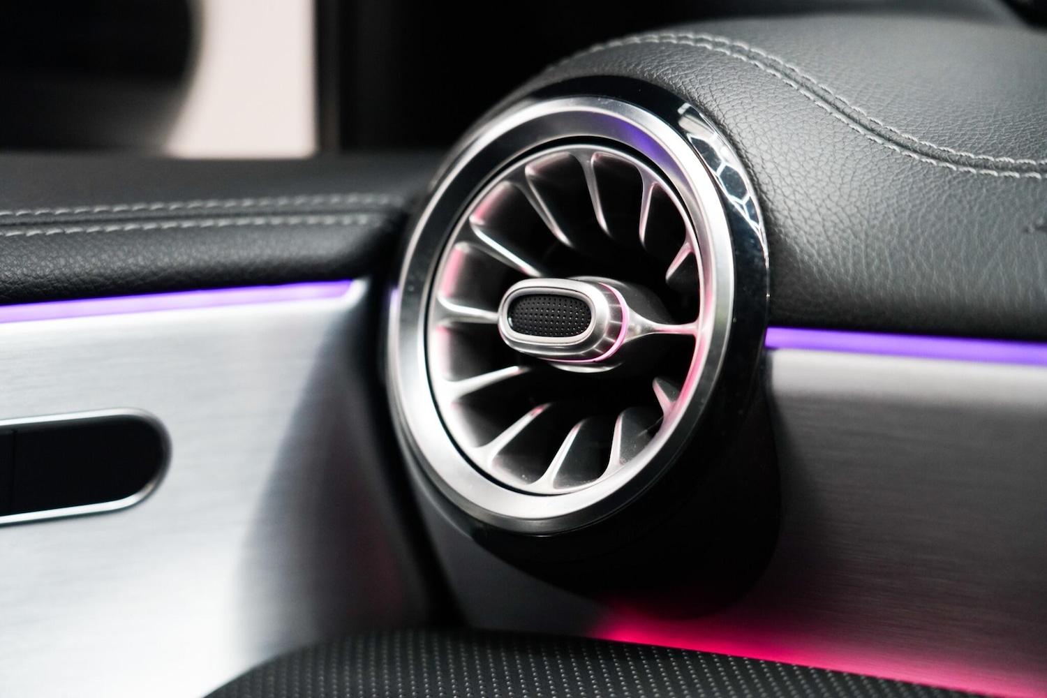 Used Mercedes-Benz A-Class 2019 for sale - 76658431: Photo 29