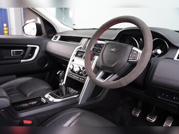 Used Land Rover Discovery Sport 2016 for sale - 77958520: Photo