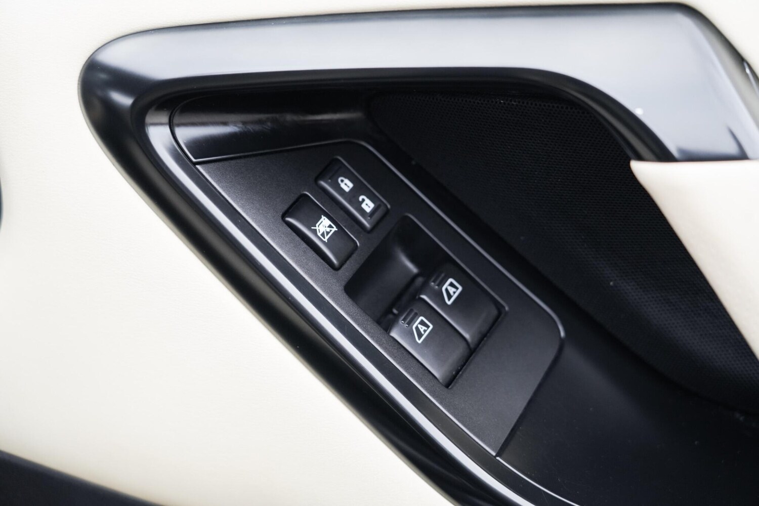 Used Nissan GT-R for sale - 77737711: Photo 36