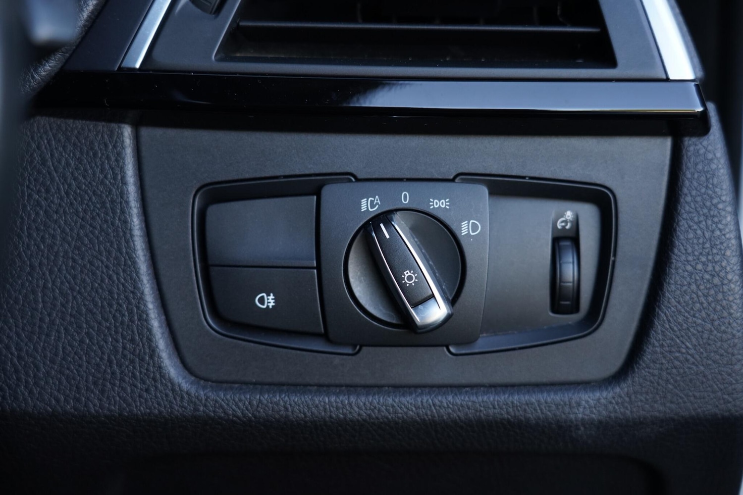 Used BMW M4 2020 for sale - 76657295: Photo 30