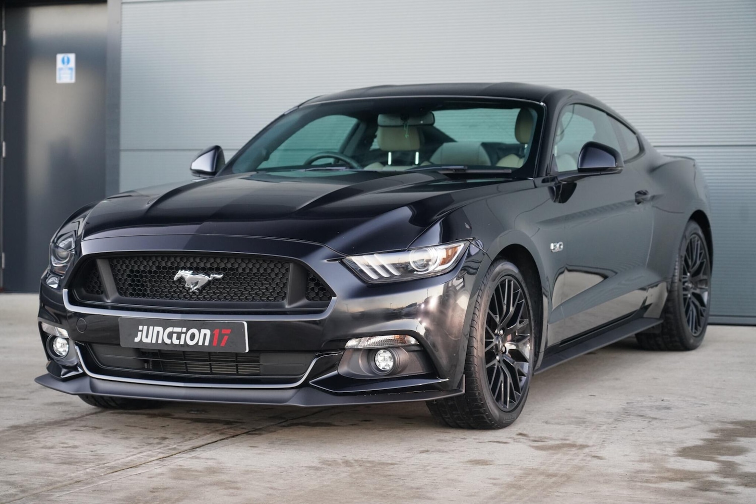 Used Ford Mustang 2016 for sale - 76975528: Photo 6