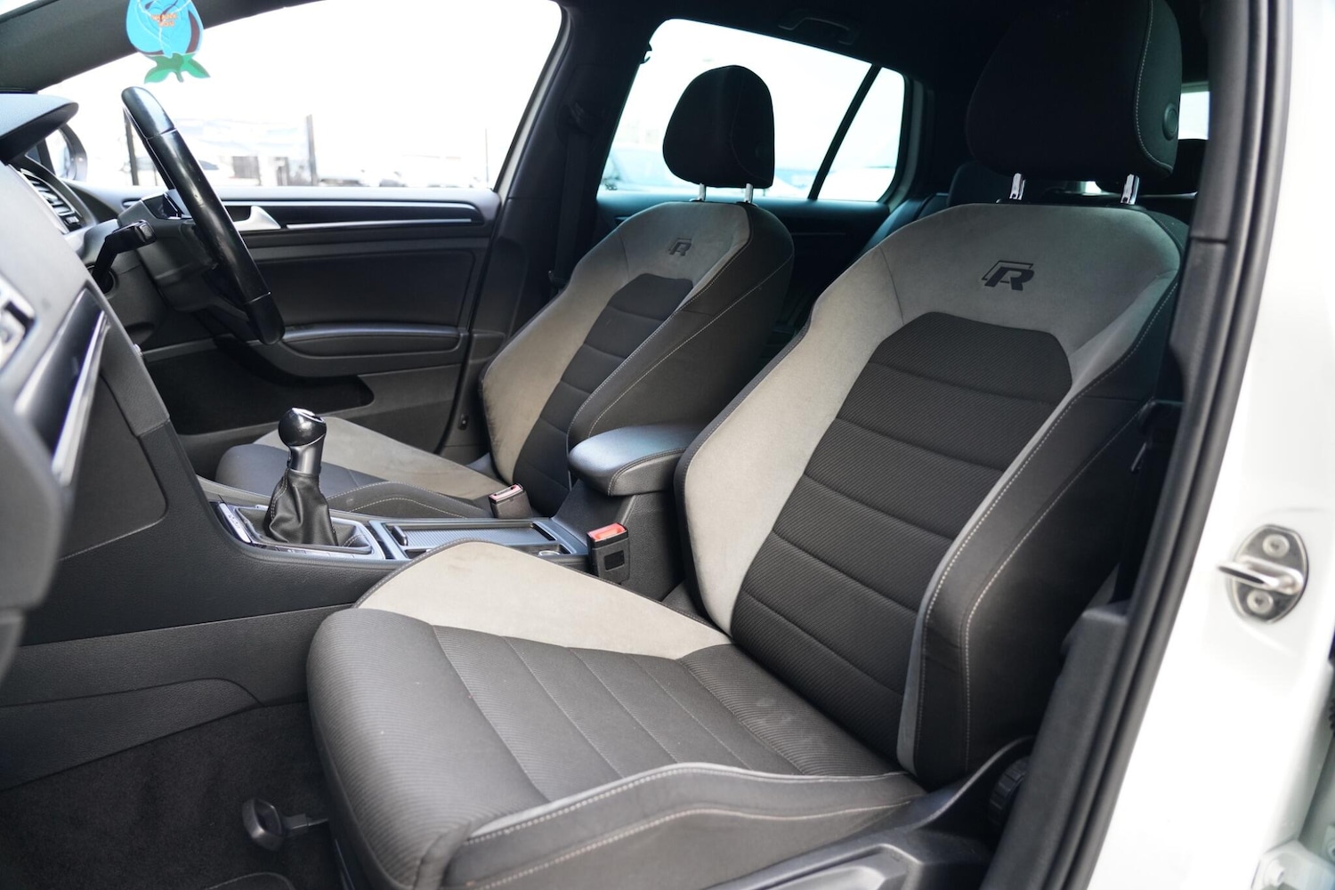 Used Volkswagen Golf 2015 for sale - 77203149: Photo 15