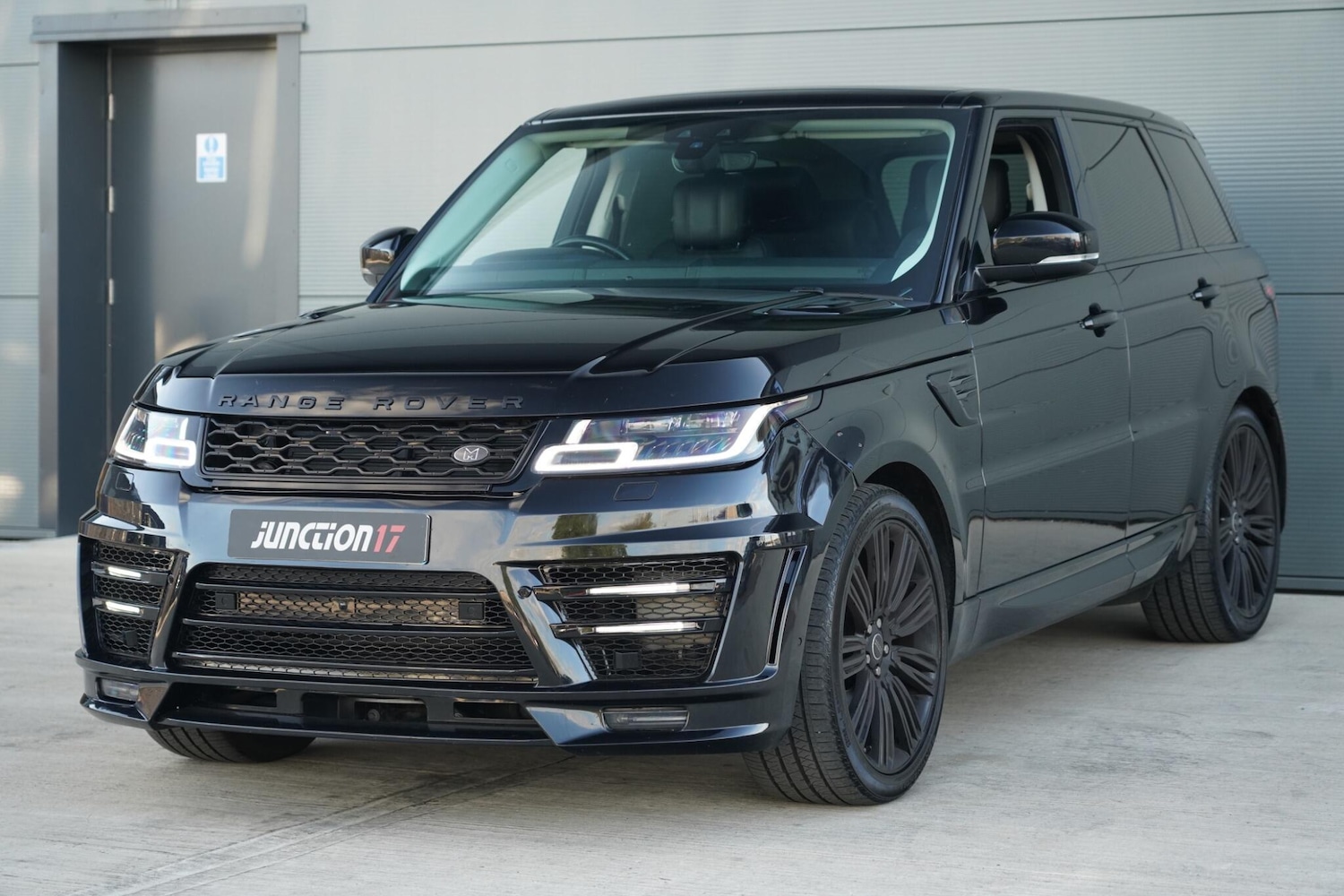 Used Land Rover Range Rover Sport 2018 for sale - 76657339: Photo 6
