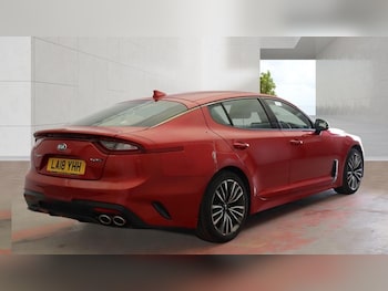 Used Kia Stinger 2018 for sale - 79316058: Photo