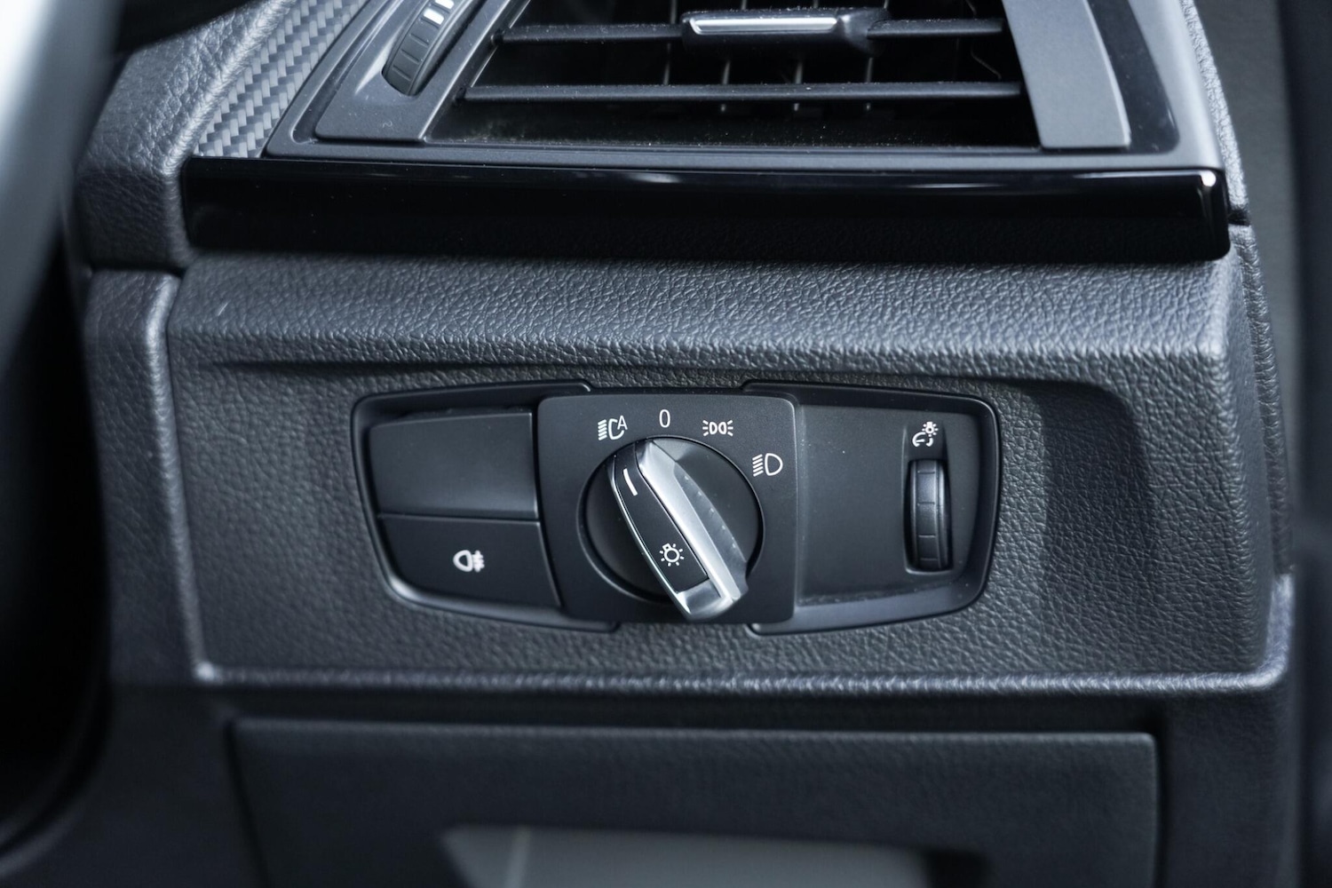 Used BMW M2 2017 for sale - 77144661: Photo 30