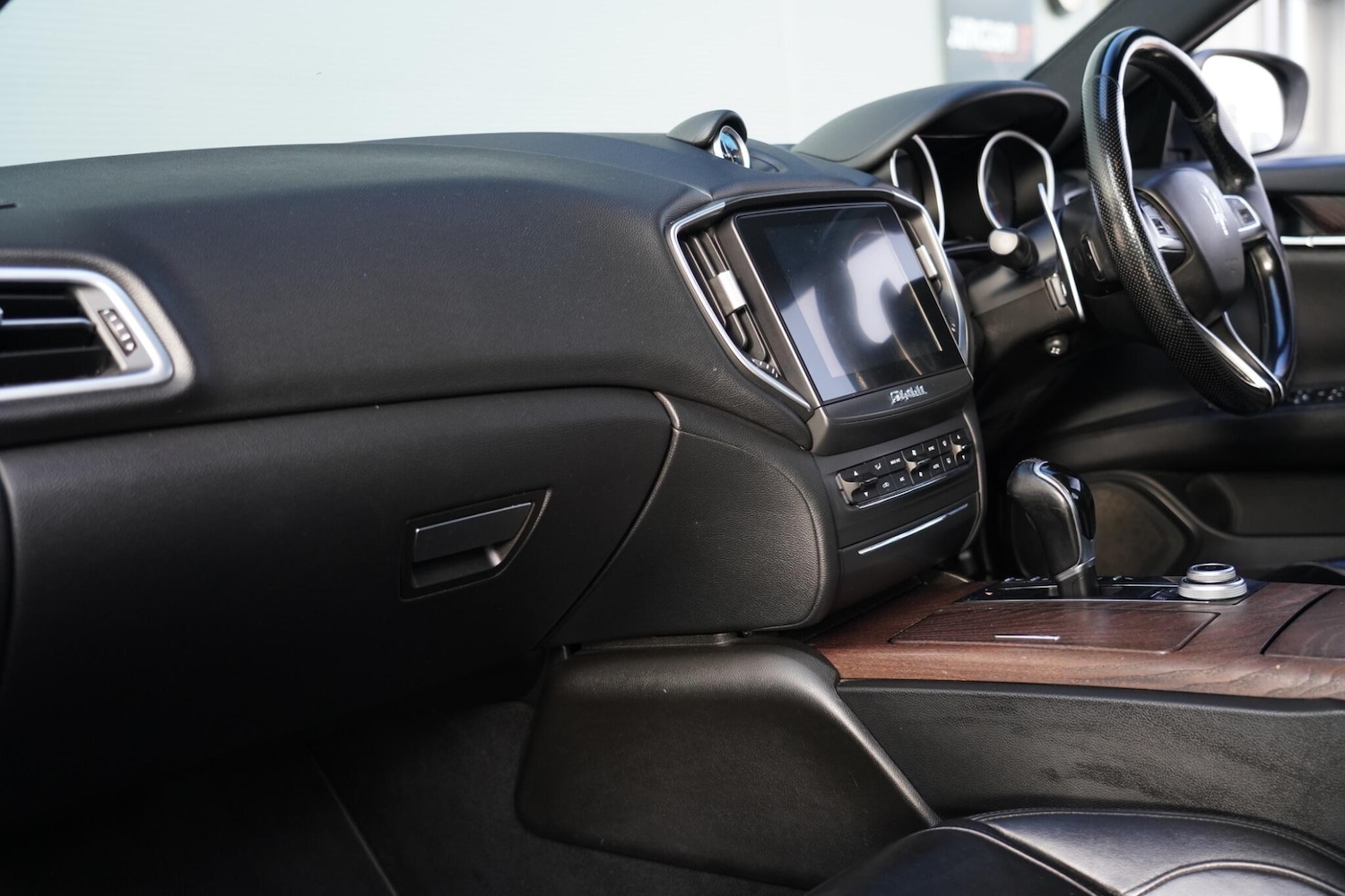 Used Maserati Ghibli 2017 for sale - 76657699: Photo 14