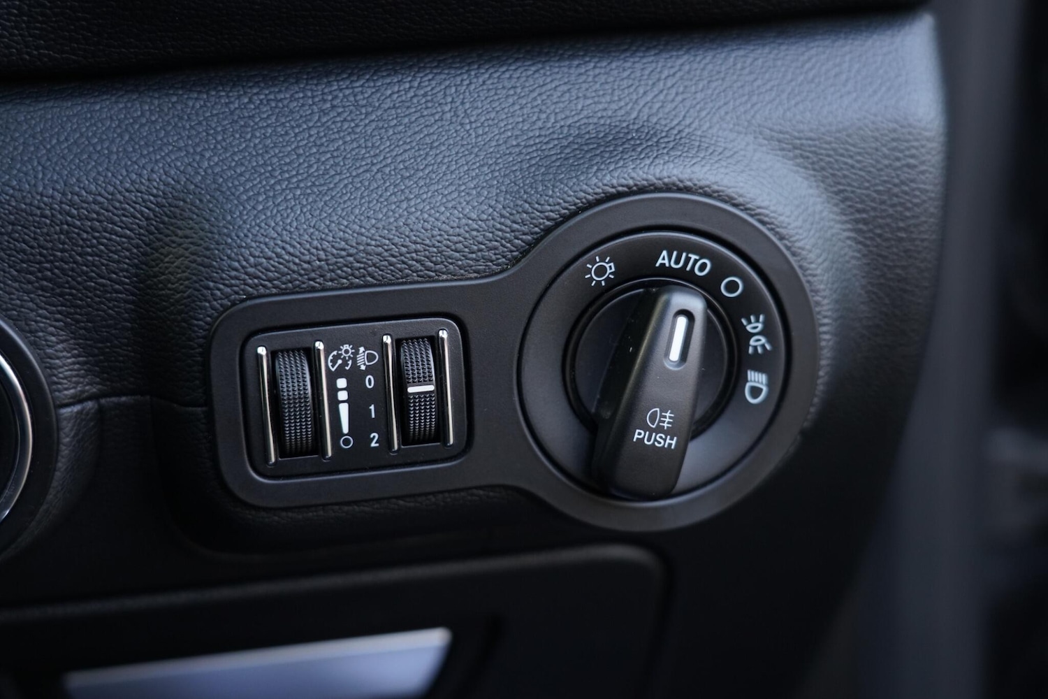 Used Maserati Ghibli 2017 for sale - 76657699: Photo 29