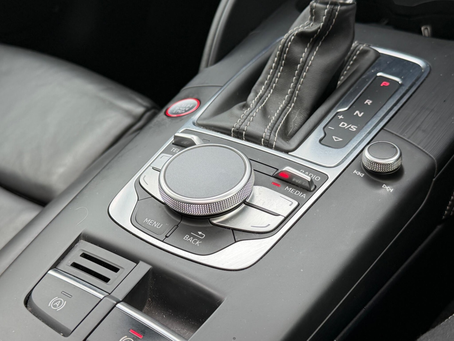 Used Audi A3 2014 for sale - 77970537: Photo 11