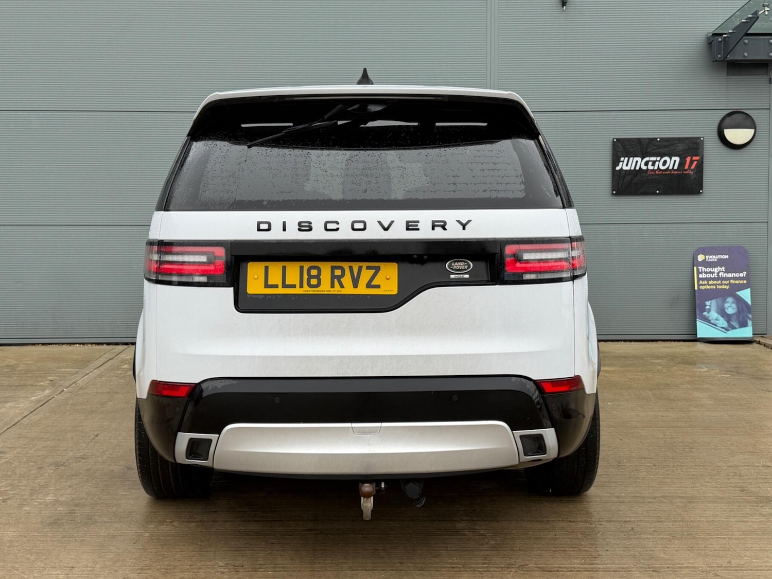 Used Land Rover Discovery 2018 for sale - 77723382: Photo 12