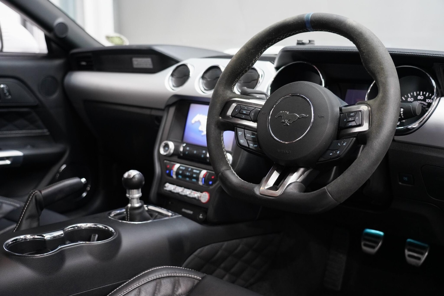 Used Ford Mustang 2017 for sale - 76657910: Photo 10