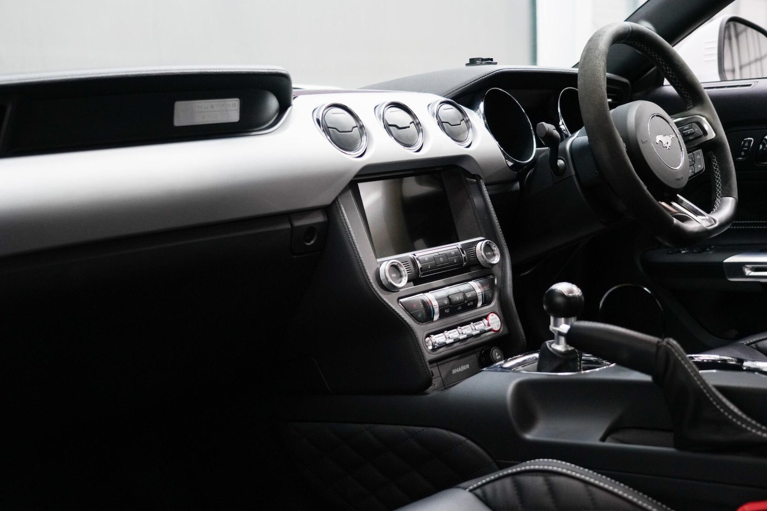 Used Ford Mustang 2017 for sale - 76657910: Photo 12