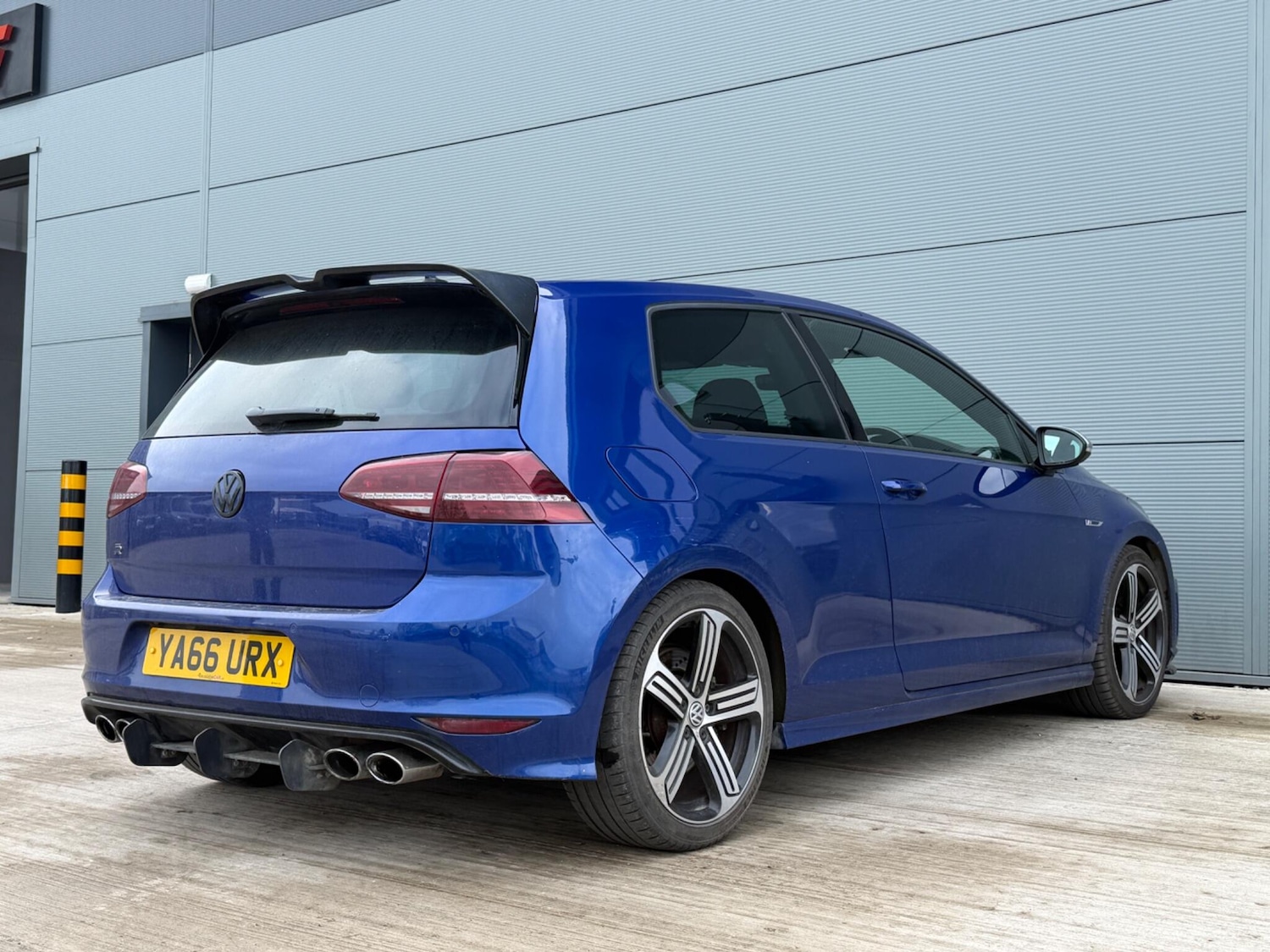 Used Volkswagen Golf 2017 for sale - 78046950: Photo 3