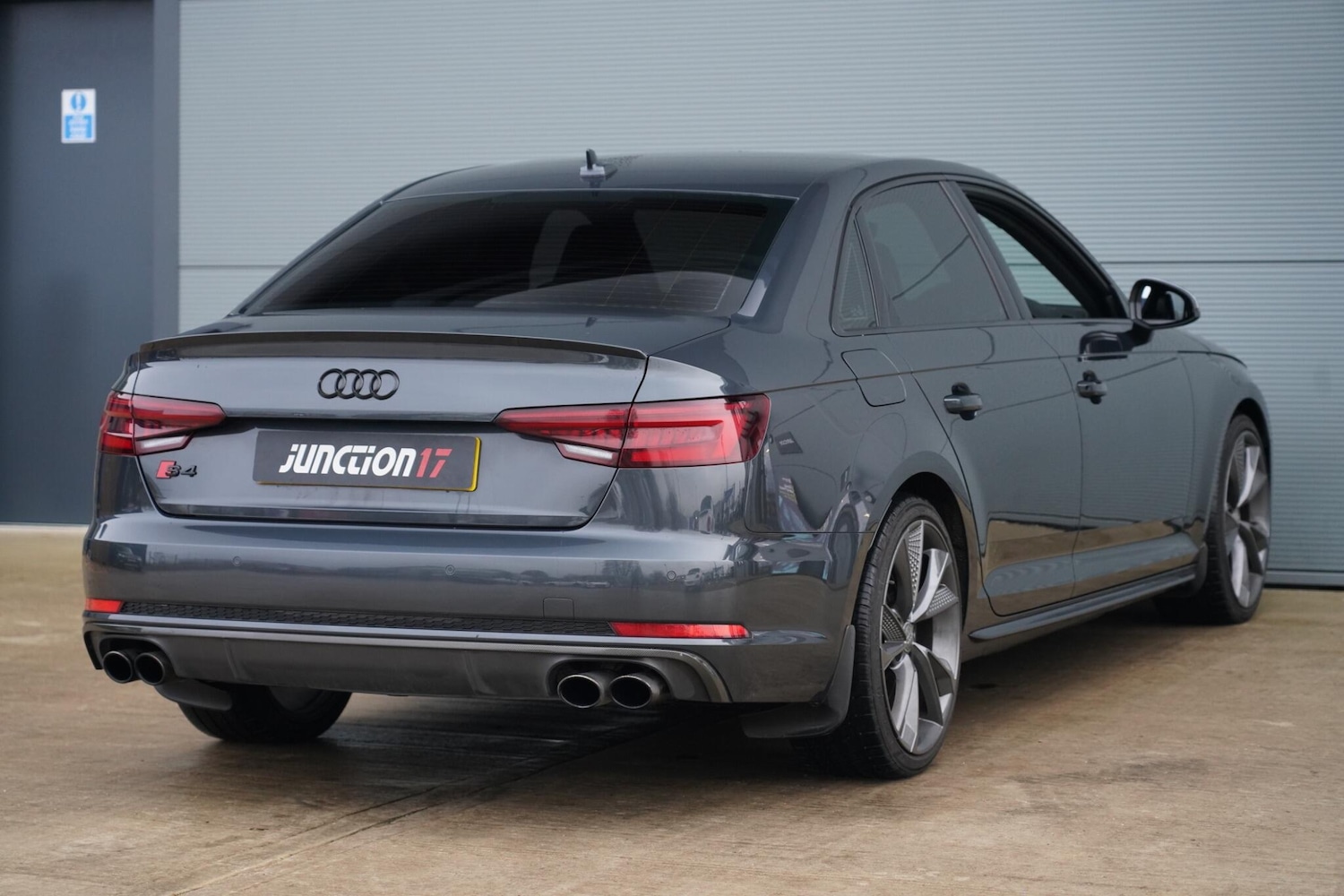 Used Audi A4 2018 for sale - 77267744: Photo 11