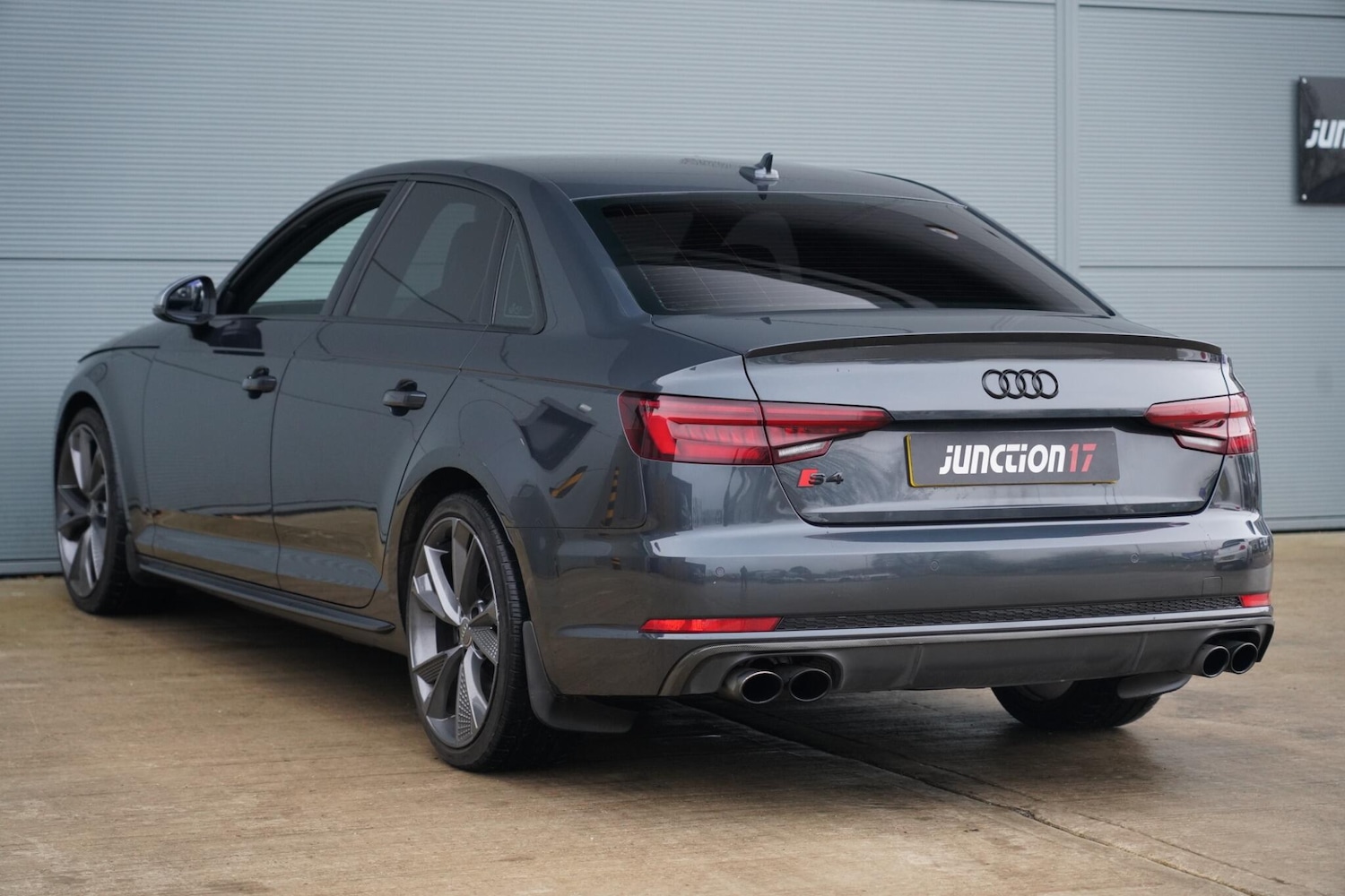 Used Audi A4 2018 for sale - 77267744: Photo 9