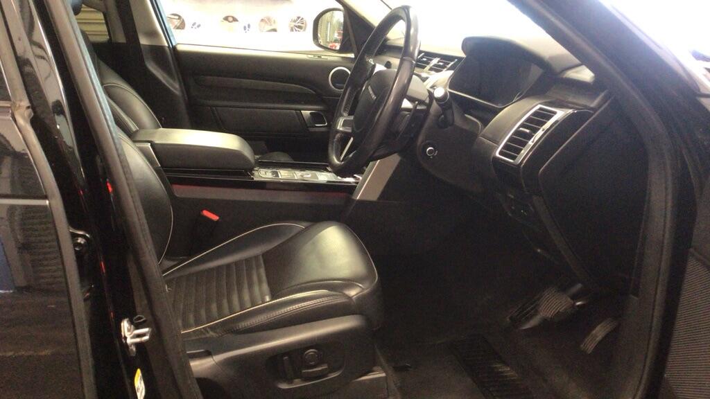 Used Land Rover Discovery 2019 for sale - 77784699: Photo 8