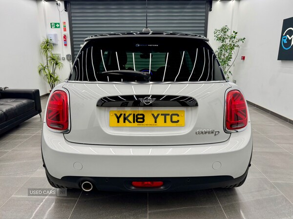 Used MINI Hatch 2018 for sale - 76167718: Photo 8