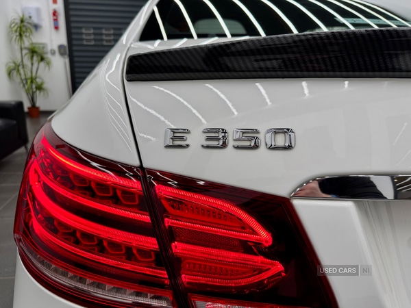 Used Mercedes-Benz E Class 2015 for sale - 76702684: Photo 2