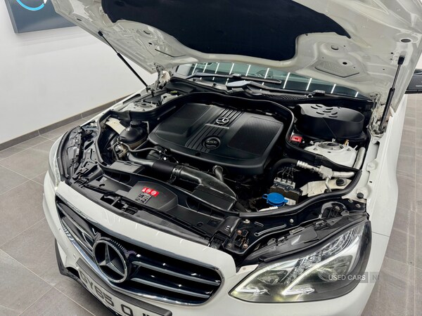 Used Mercedes-Benz E-Class 2015 for sale - 76240760: Photo 2