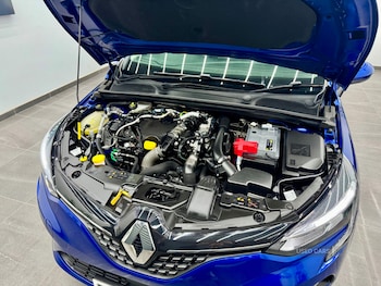 Used Renault Clio 2020 for sale - 79084837: Photo