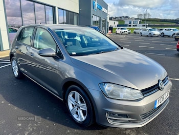 Used Volkswagen Golf 2016 for sale - 77697302: Photo