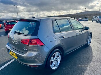 Used Volkswagen Golf 2016 for sale - 77697302: Photo