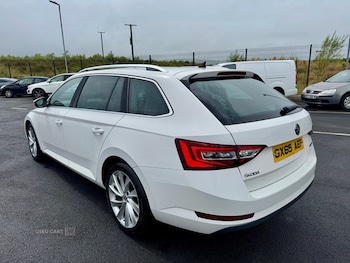 Used Skoda Superb 2016 for sale - 79350087: Photo