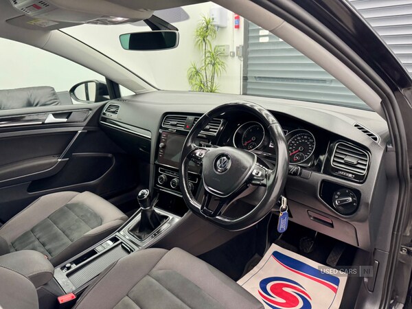 Used Volkswagen Golf 2019 for sale - 76271165: Photo 17