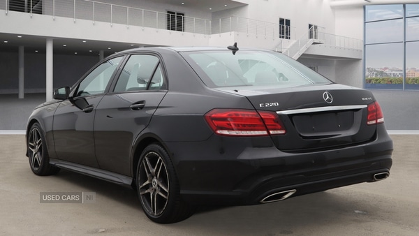 Used Mercedes-Benz E Class 2016 for sale - 77684725: Photo 2